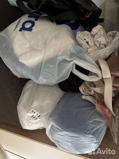 Вещи б/у в дар для девочек,женщин