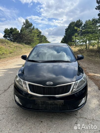 В разборке kia rio 3