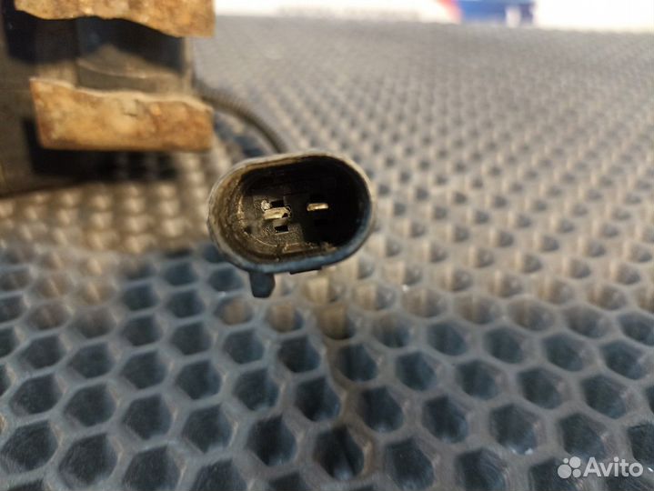 81251036068 Фонарь за кабиной