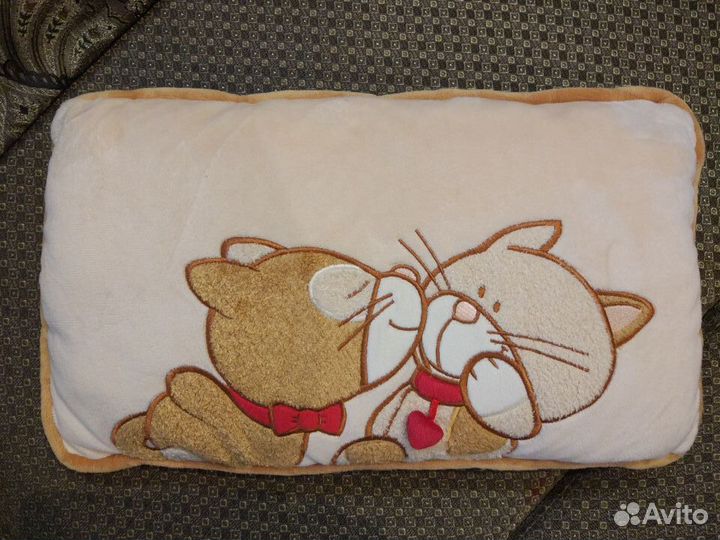 Подушка декоративная детская (Диснейленд)