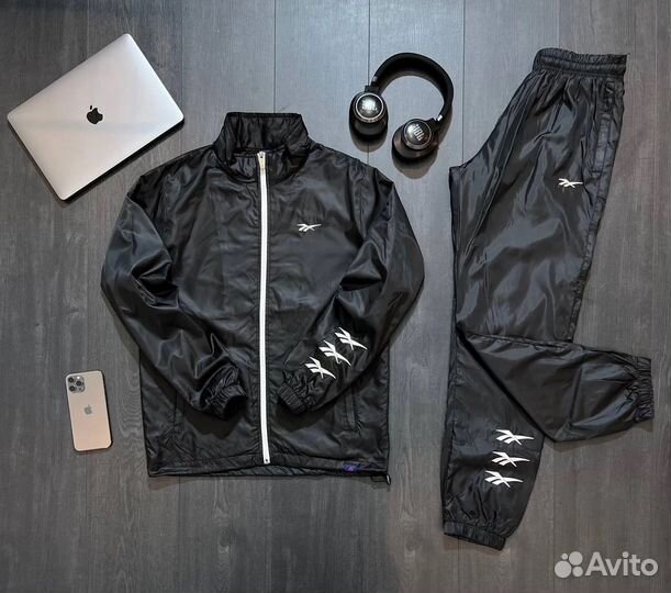 Спортивный костюм reebok black