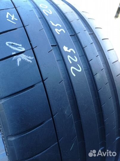 Michelin Pilot Super Sport 225/35 R20