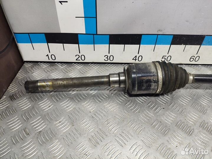 Б/У Полуось передняя правая Mercedes#001