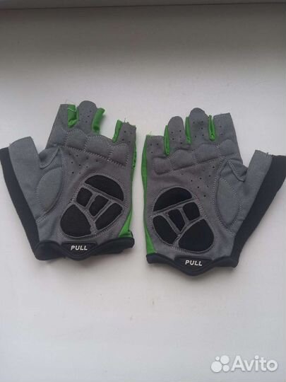 Велоперчатки