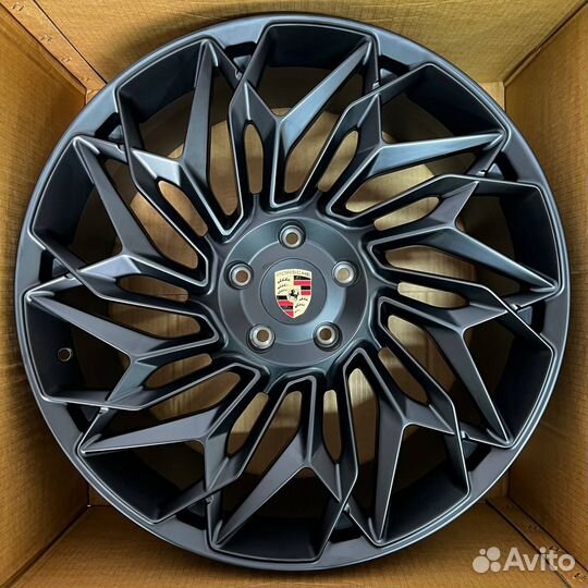 Кованые диски Porsche Cayenne 3 Cayenne Coupe R22