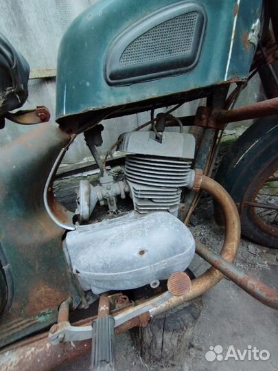 Мотоцикл Ковровец к-175