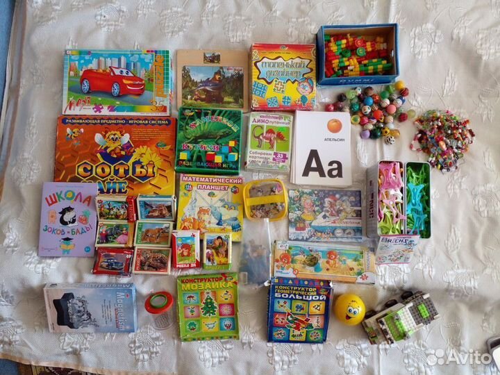 Развивающие игрушки пакетом