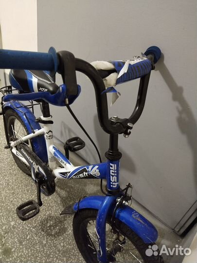 Велосипед для начинающих детей 3-5 лет