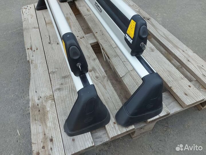 Багажник Thule для лыж Subaru Impreza GH GE