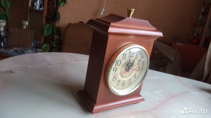 Часы рабочие настольные,настенные СССР Весна