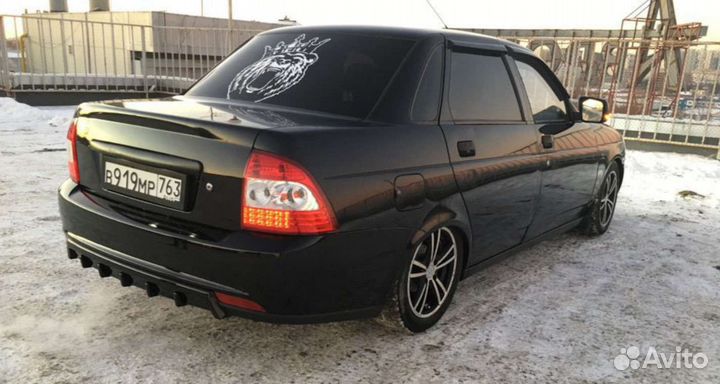 Диффузор на задний бампер Приора-2 (седан, х/б)