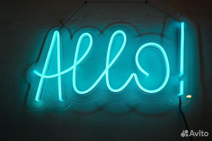 Неоновая вывеска