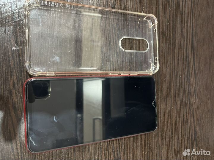 Xiaomi Redmi 8, 4/64 ГБ