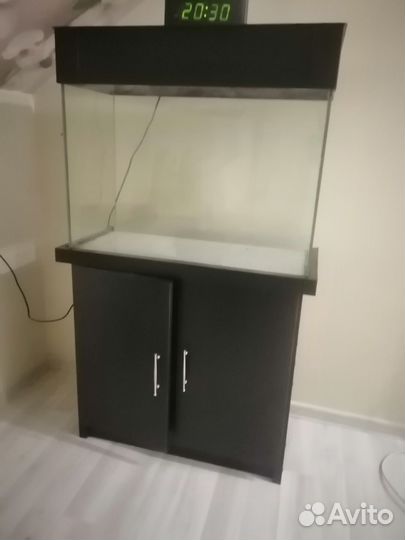 Аквариум с тумбой бу