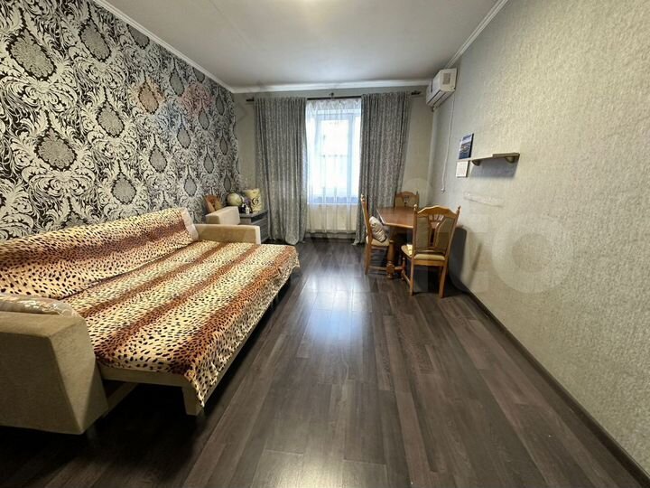 2-к. квартира, 50 м², 2/3 эт.