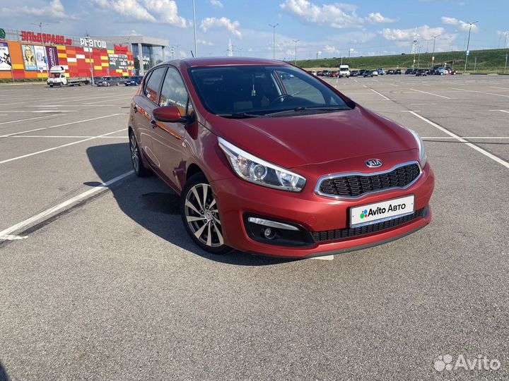 Kia Ceed 1.6 AT, 2015, 126 167 км