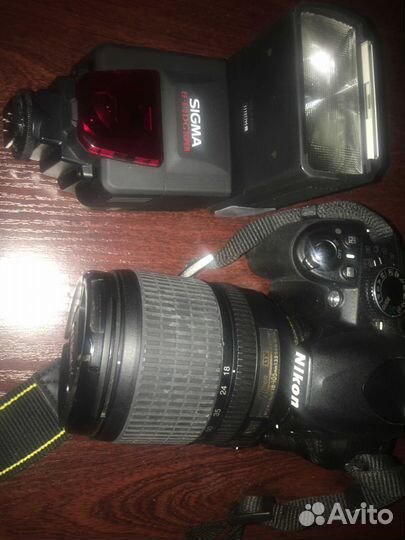 Nikon D3100+объектив+вспышка+сумка