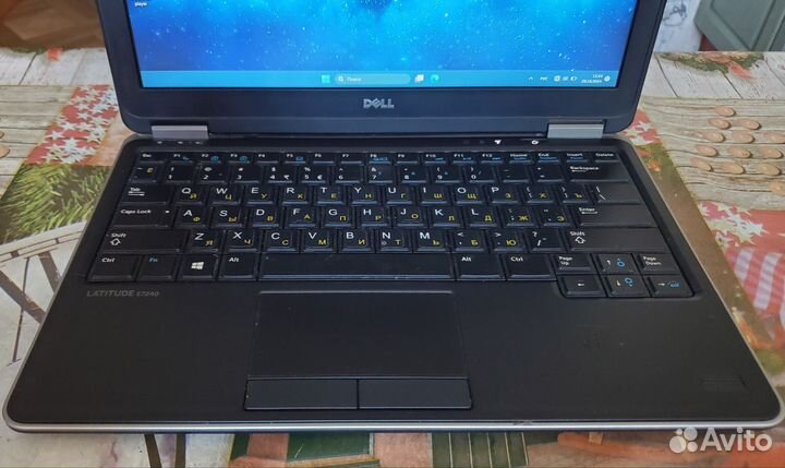 Dell latitude e7240