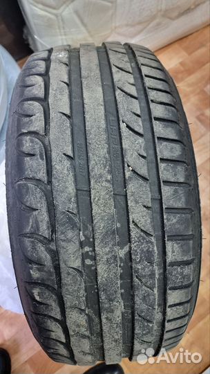 Tigar High Performance 235/45 R17 94W