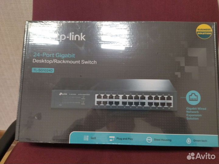 24 портовый настольный монтируемый в стойку коммму