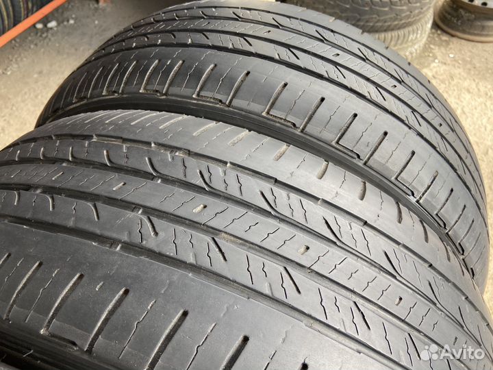 Bridgestone Dueler H/T 215/60 R17