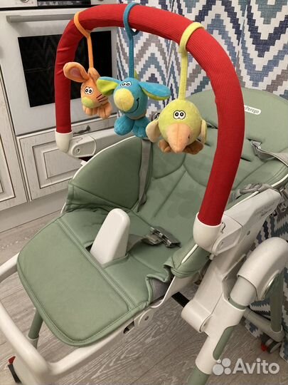 Дуга/мобиль с игрушками Peg-Perego Play Bar