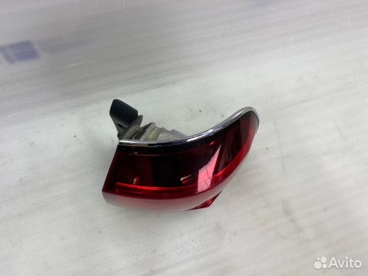 Фонарь задний правый Lexus Lx570 2012-2015