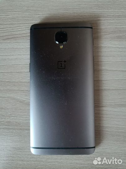 Телефон OnePlus 3t