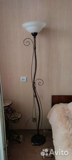Торшер напольный