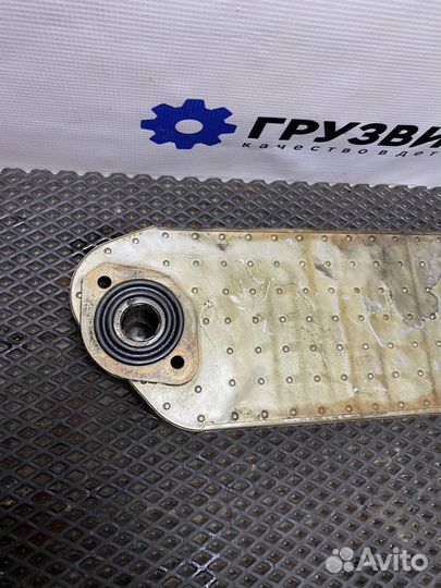 Теплообменник масляного фильтра Volvo FH4 21370430