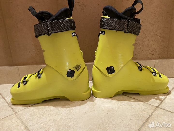 Горнолыжные ботинки Fischer rc4 podium 70 26,5