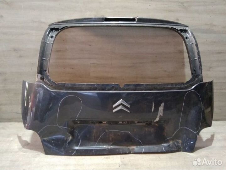 Крышка багажника Citroen C3