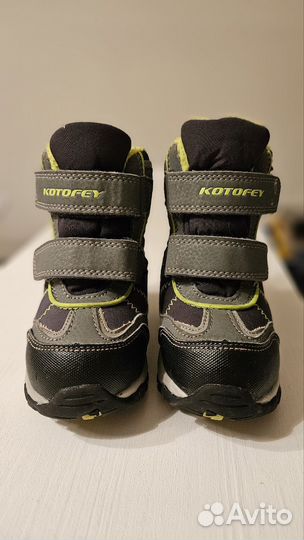 Утепленные детские ботинки