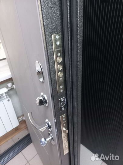 Входные двери в квартиру/частный сектор