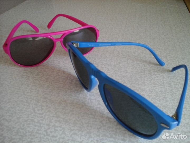 Очки солнцезащитные, детские + расчёска- впридачу