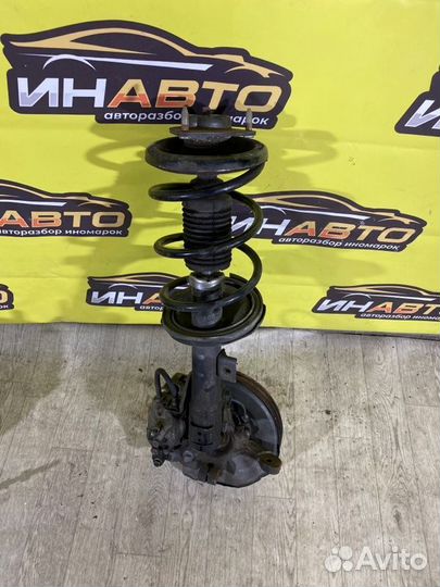 Стойка подвески передняя правая Mitsubishi Lancer