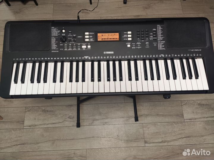 Цифровой синтезатор yamaha PSR-E363, черный