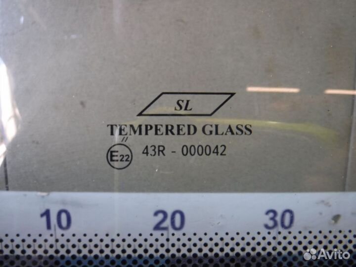 Стекло сдвижное правое Iveco Daily III