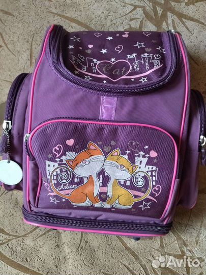Рюкзак школьный с кошками