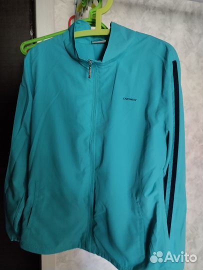 Спортивный костюм женский