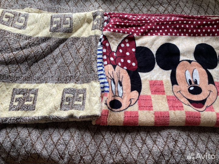 Пледы новые