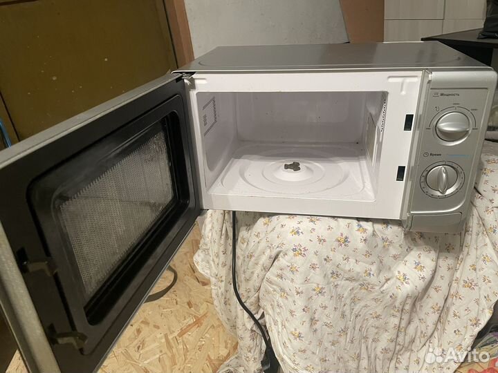 Микроволновая печь