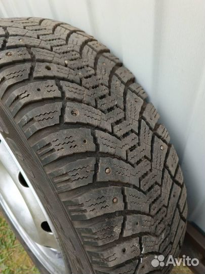 Колеса зимние в сборе на Логан