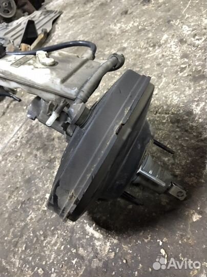 Вакуумный усилитель Ford Focus 3