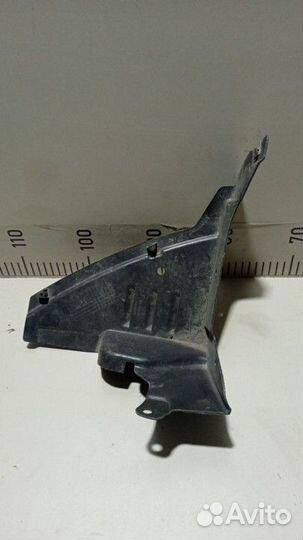 Экран щитка передний правый Лада Гранта
