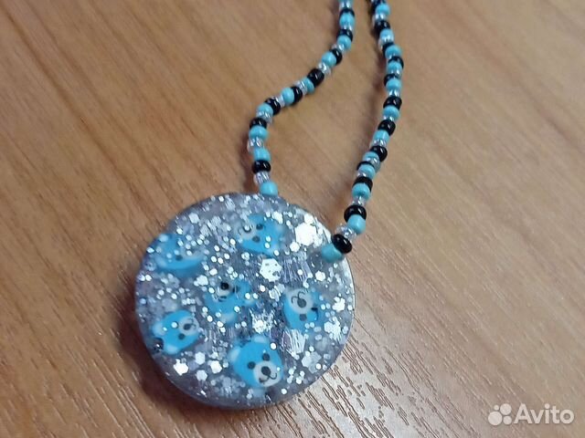 Брелок из бисера