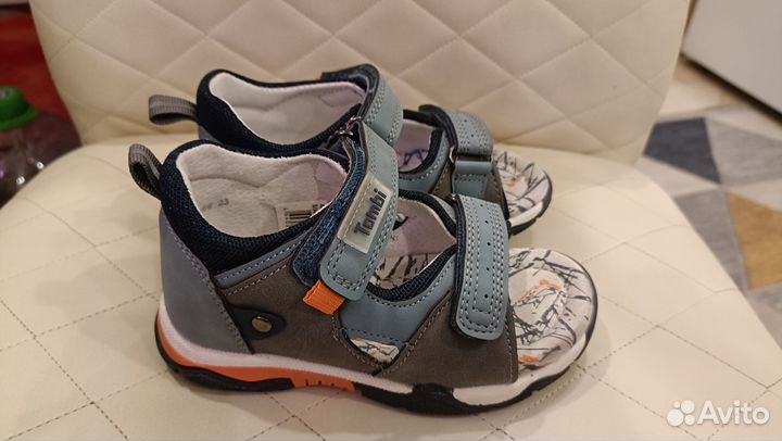 Сандалии tombi 23 новые