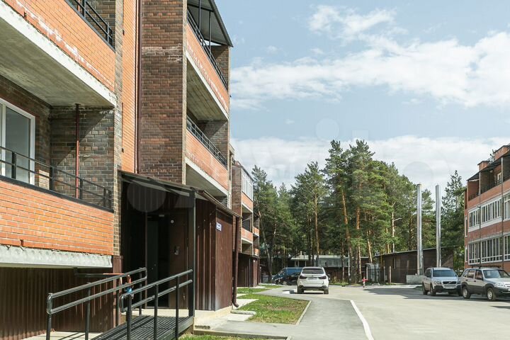 2-к. квартира, 65,5 м², 1/4 эт.