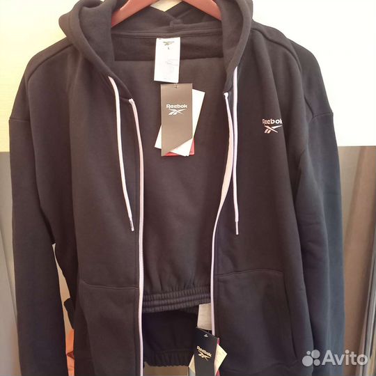 Спортивный костюм reebok женский