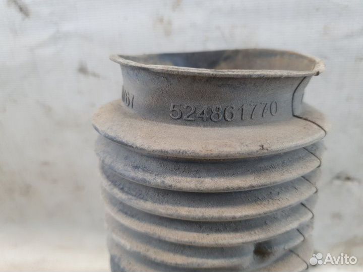 Пыльник стойки Opel Astra H Z14XEP 2008